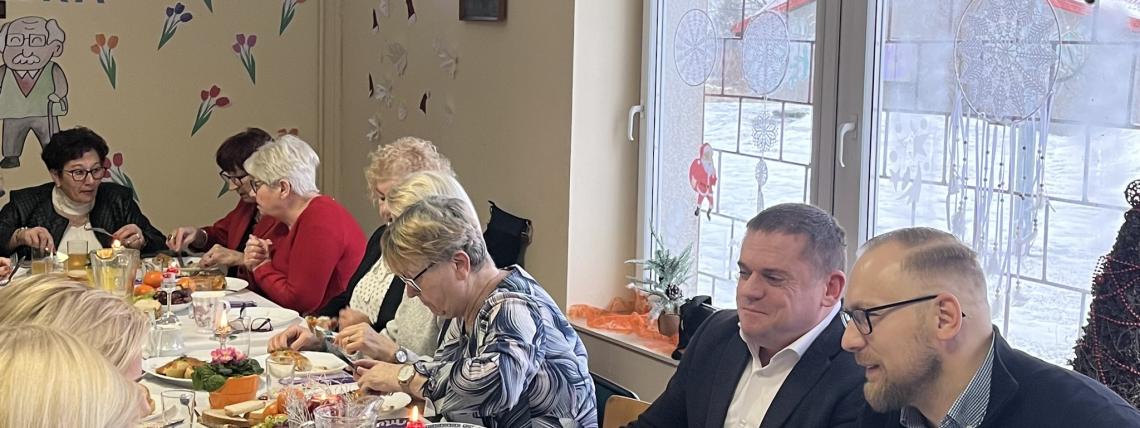 Dzień Babci i Dziadka w Klubie Seniora